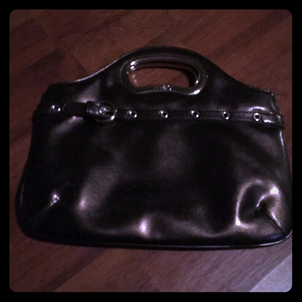 Cute bronze handbag.
